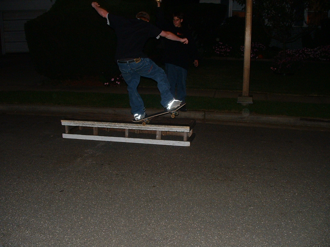 fordfakienosegrind.jpg